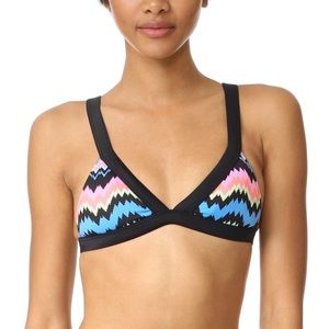 New PilyQ Clara Zig Zag Adjustable Bikini Top